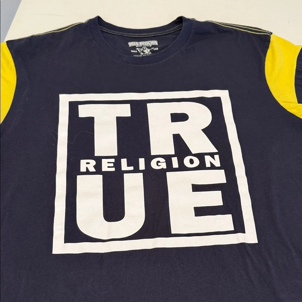 Y2K Men XXL True Religion Nostalgic Navy Retro Bold Football Beach Summer Tee